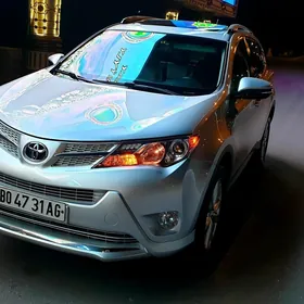 Toyota RAV4 2013