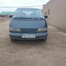 Toyota Previa 1993