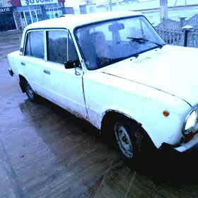 Lada 2104 1981