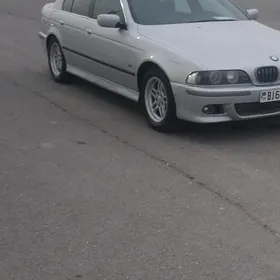 BMW E39 2002