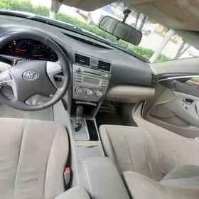 Toyota Camry 2010