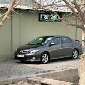 Toyota Corolla 2013