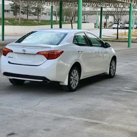 Toyota Corolla 2018