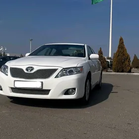 Toyota Camry 2011