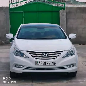 Hyundai Sonata 2012