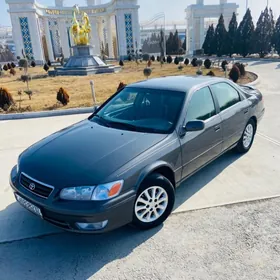 Toyota Camry 2000