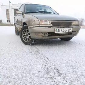 Opel Astra 1996