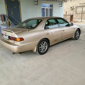 Toyota Camry 1998