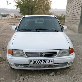 Opel Astra 1992