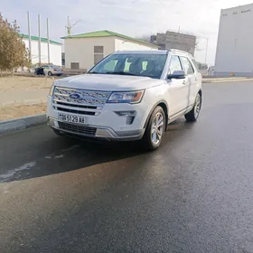 Ford Explorer 2019