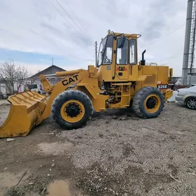 Caterpillar Excavator 1990