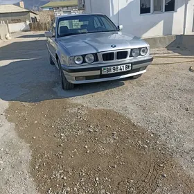 BMW 525 1992