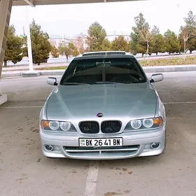 BMW E39 1999