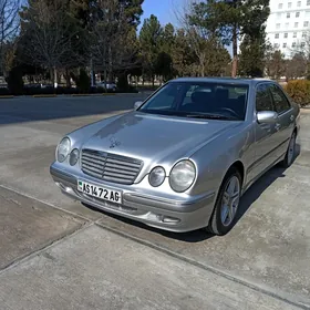 Mercedes-Benz E-Class 2002