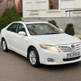 Toyota Camry 2010