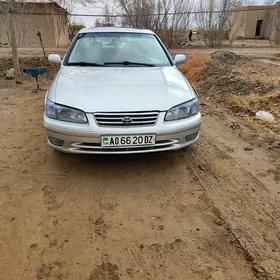 Toyota Camry 1998