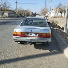 Audi 100 1989