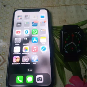 iphone xs we aple watch 5