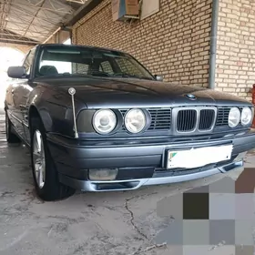 BMW 525 1992