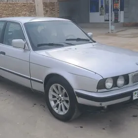 BMW 525 1992