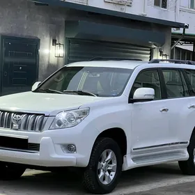 Toyota Land Cruiser Prado 2012