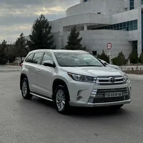 Toyota Highlander 2018