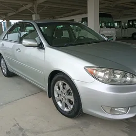 Toyota Camry 2005