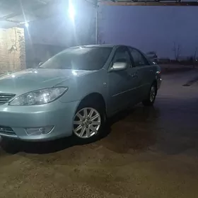 Toyota Camry 2005