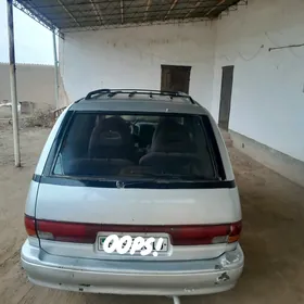 Toyota Previa 1992