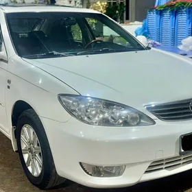 Toyota Camry 2005