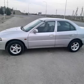 Mitsubishi Lancer 2001