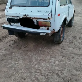 Lada Niva 1986