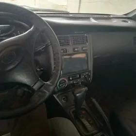 Toyota Corona 1995