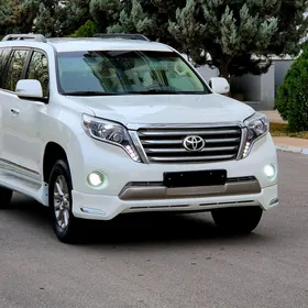 Toyota Land Cruiser Prado 2014