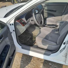 Toyota Camry 2005