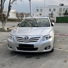 Toyota Camry 2010