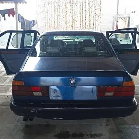 BMW 7 Series 1989