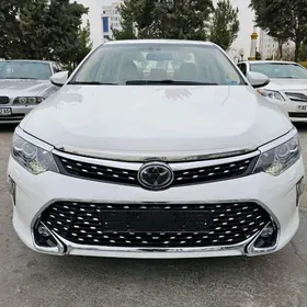 Toyota Camry 2017