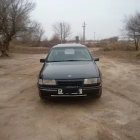 Opel Vectra 1989