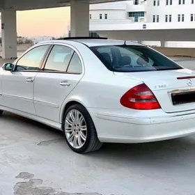 Mercedes-Benz E320 2003