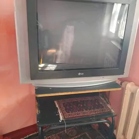 telewizor + podstawka