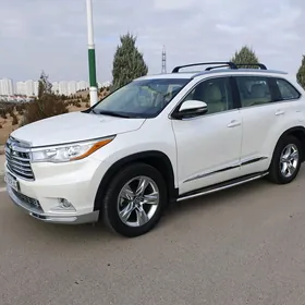 Toyota Highlander 2016