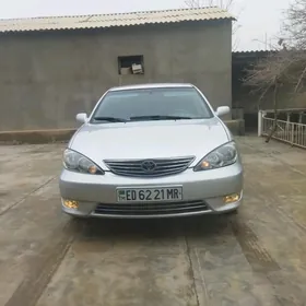 Toyota Camry 2005