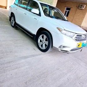 Toyota Highlander 2011