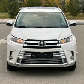 Toyota Highlander 2019