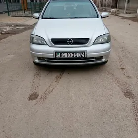 Opel Astra 2001