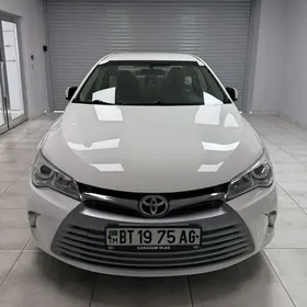 Toyota Camry 2017