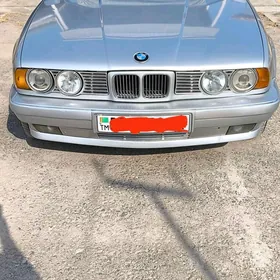 BMW 525 1990