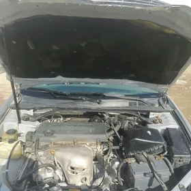 Toyota Camry 2005