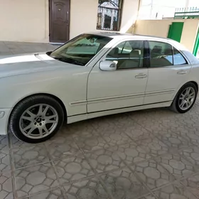 Mercedes-Benz E430 2000